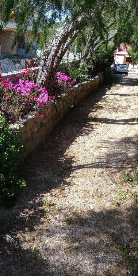 Vacanze a Solanas.....con Clima Solanas  Exterior foto